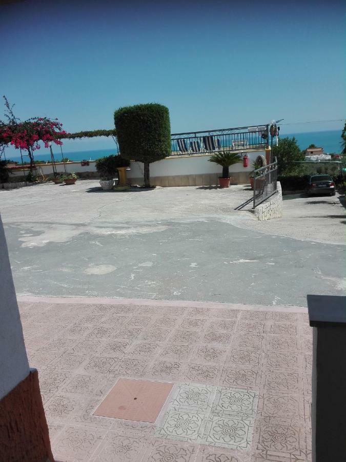 Villa Natura Sea View Vieste Exteriör bild